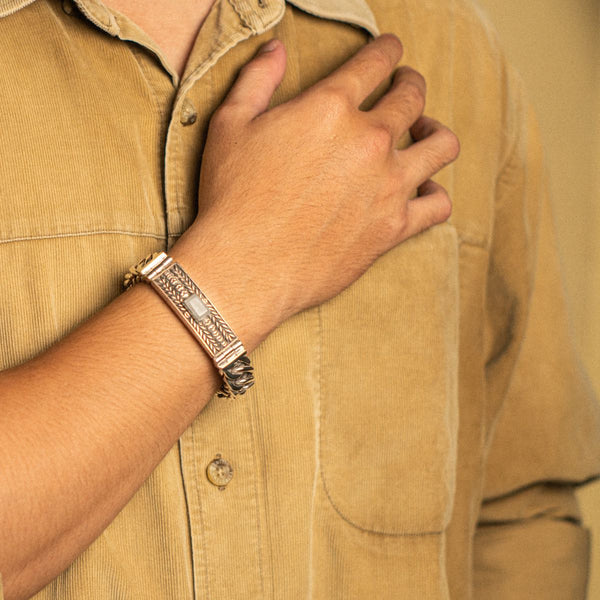 PADI KAPAS BRAID Chain Medium Bracelet with Moonstone Rectangle Stone (033 BSKS-M)